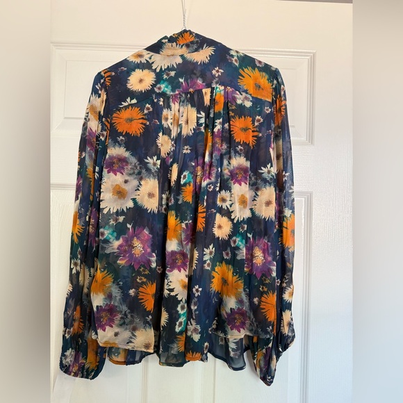 NWOT Anthropologie The Estela Sheer Printed Blouse Size medium - Picture 11 of 13